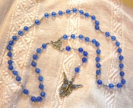collier de prière ange bleu